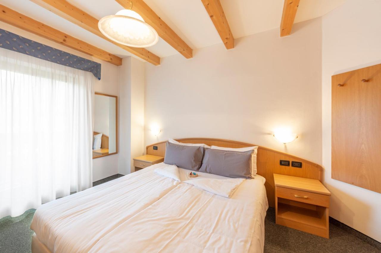 Flos Hotel Moena Kültér fotó